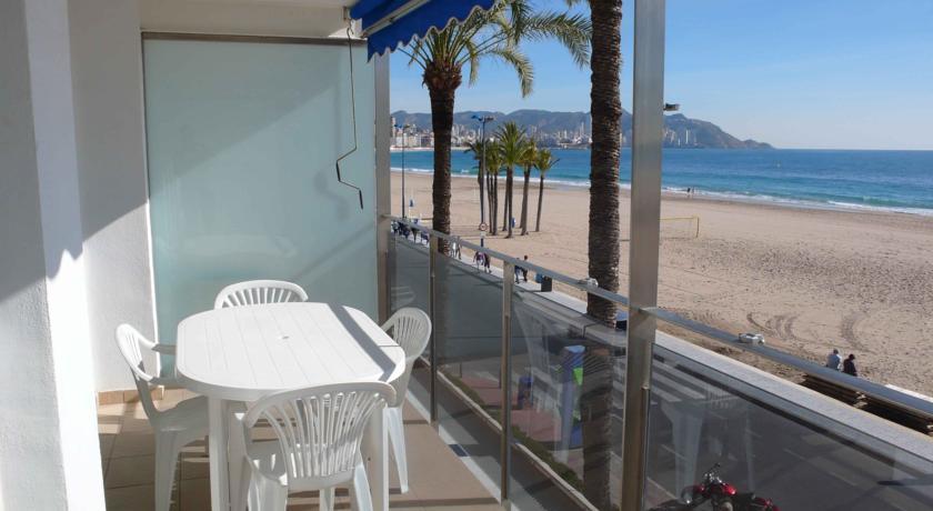 Apartamentos Ulia Benidorm Luaran gambar