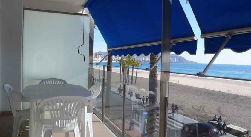 Apartamentos Ulia Benidorm Luaran gambar